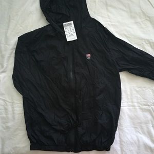 Brandy Melville USA Scar Windbreaker